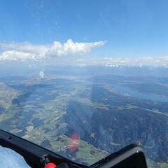 Flugwegposition um 14:09:55: Aufgenommen in der Nähe von Feldkirchen in Kärnten, Österreich in 2618 Meter